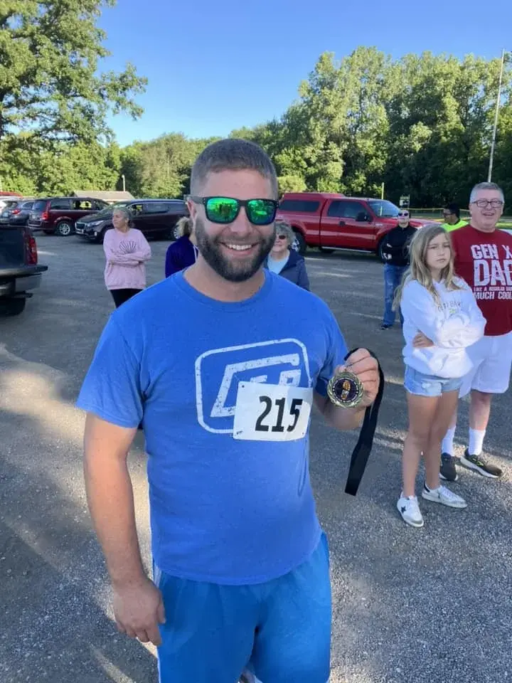 Float decoration detail